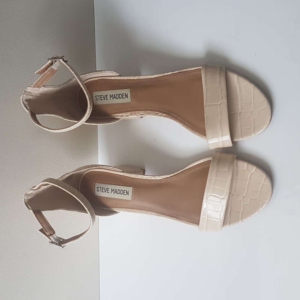 Steve Madden Sandals